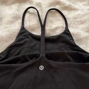 EUC Lululemon Power Y Tank Black 6